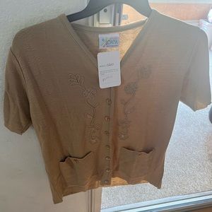 NWT short sleeve buttoned cardigan